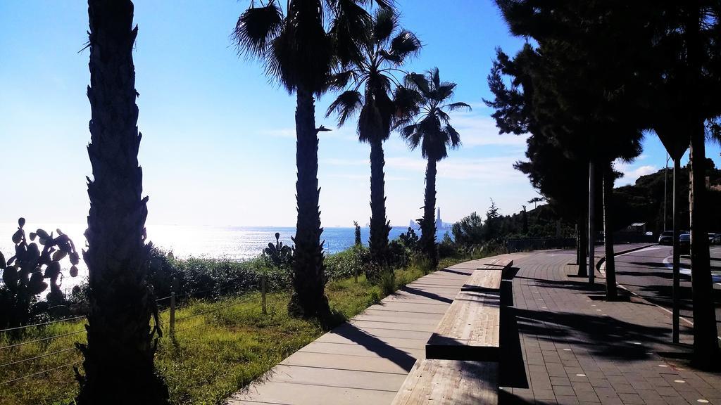 Helena Seaview & Beach-Apartment Montgat Bagian luar foto