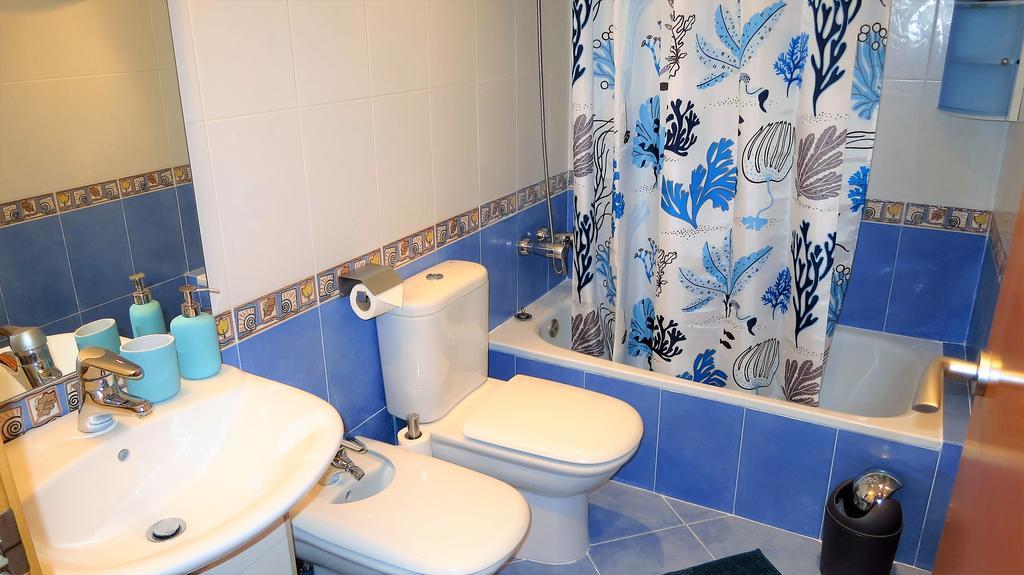 Helena Seaview & Beach-Apartment Montgat Bagian luar foto