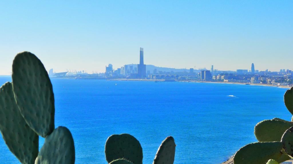 Helena Seaview & Beach-Apartment Montgat Bagian luar foto
