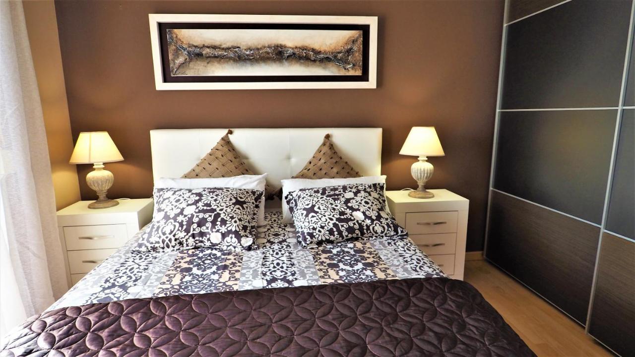 Helena Seaview & Beach-Apartment Montgat Bagian luar foto